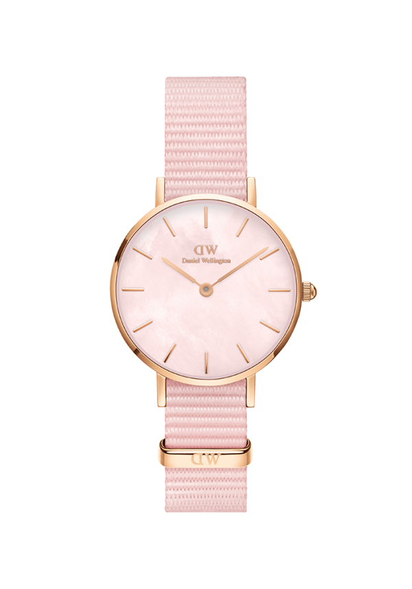 Daniel Wellington Petite Petite Coral 28mm DW00100512 in Ravensburg